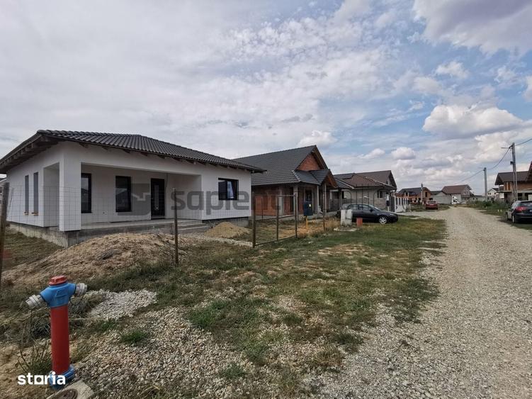 Casă cu 4 camere în Cihei