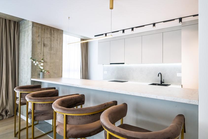 Apartament cu 4 camere în Floreasca