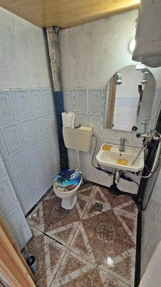 Garsonieră decomandată în Central