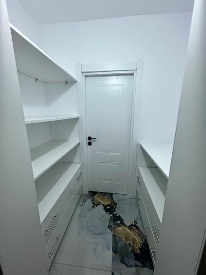 Casă cu 3 camere în Central