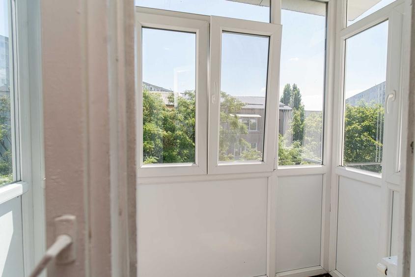 Apartament cu 2 camere decomandat, mobilat în Alexandru cel Bun