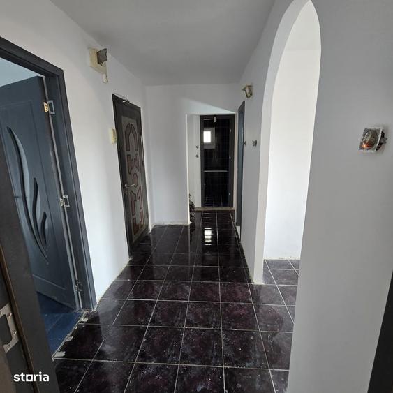 Apartament cu 3 camere în Rogerius