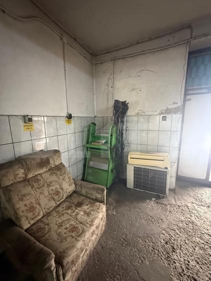 Spațiu industrial, de 90 mp, în Șcheia