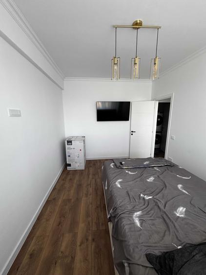 Apartament cu 3 camere semidecomandat în Lunca Cetățuii