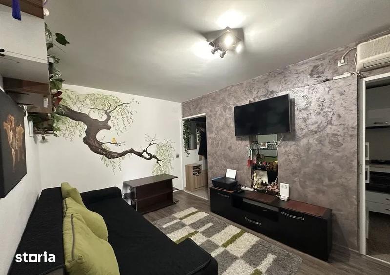 Apartament 2 camere, renovat complet, etaj 2 - Piata Doina - 5