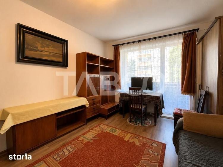 Apartament cu 3 camere semidecomandat în Gheorgheni — fotografia 3