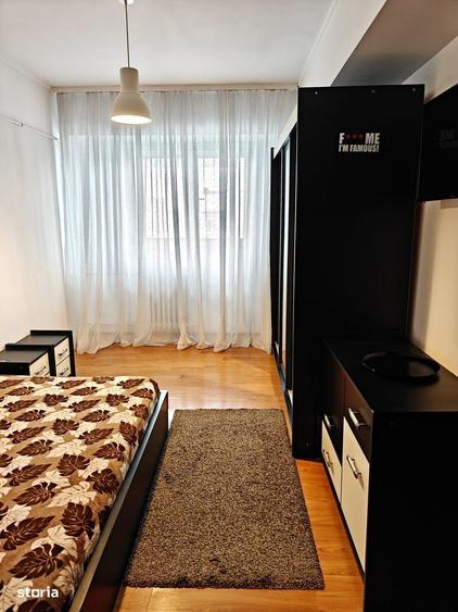 Apartament cu 3 camere semidecomandat, mobilat în Drumul Taberei
