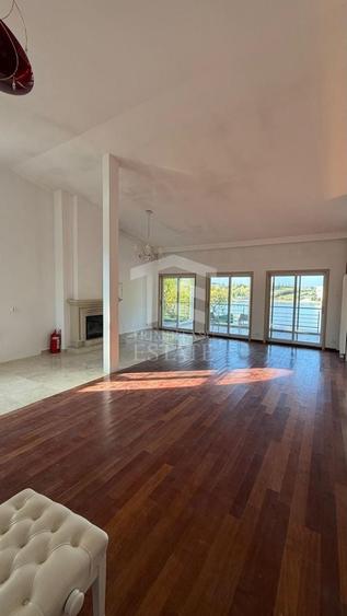 Casă individuală cu 5 camere cu Piscina în Snagov