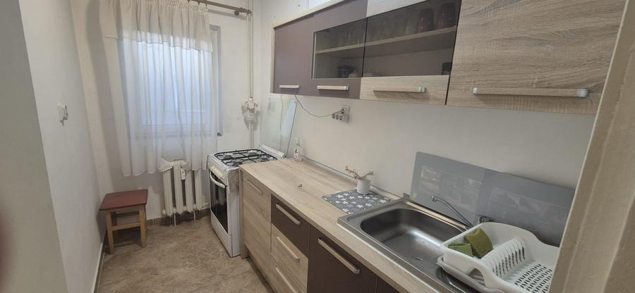 Garsonieră decomandată în Drumul Taberei