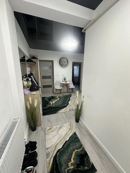 Apartament cu 2 camere decomandat în Exterior Vest