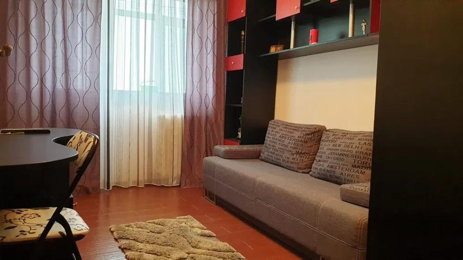 Apartament cu 3 camere decomandat, mobilat în Inel II