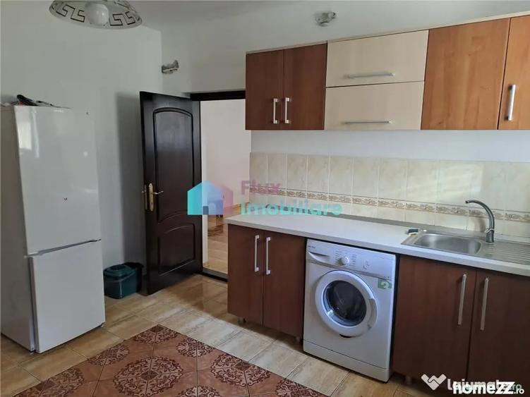 Casă cu 6 camere cu Teren 300 Mp în Burdujeni