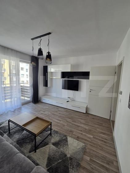 Apartament cu 2 camere decomandat, mobilat în Avantgarden