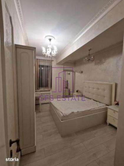 Apartament cu 3 camere semidecomandat în Timpuri Noi