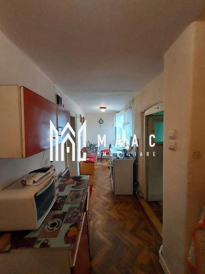 Apartament cu 3 camere decomandat, mobilat în Central