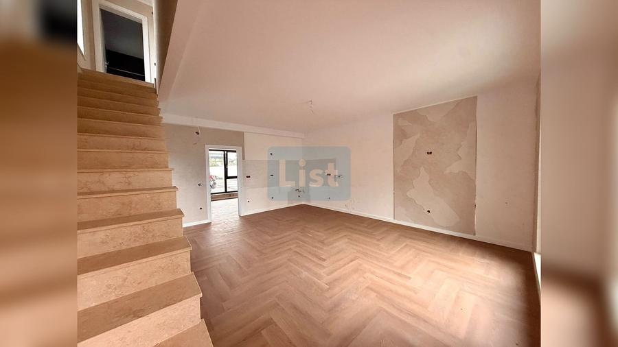 Casă individuală cu 4 camere cu Teren 157 Mp în Exterior Nord