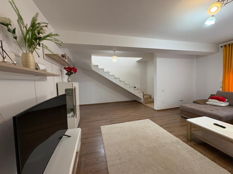 Duplex cu 4 camere cu Canalizare în Bragadiru
