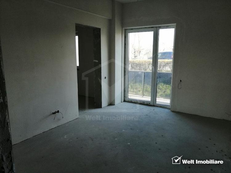 Apartament cu 3 camere semidecomandat în Mărăști