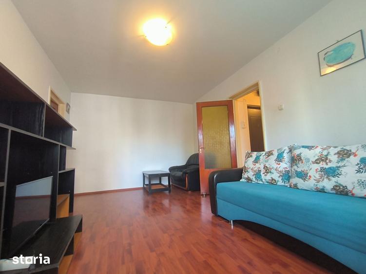 Apartament cu 2 camere semidecomandat în Lujerului