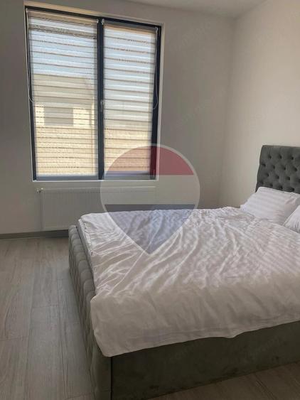 Casă cu 4 camere în Berceni