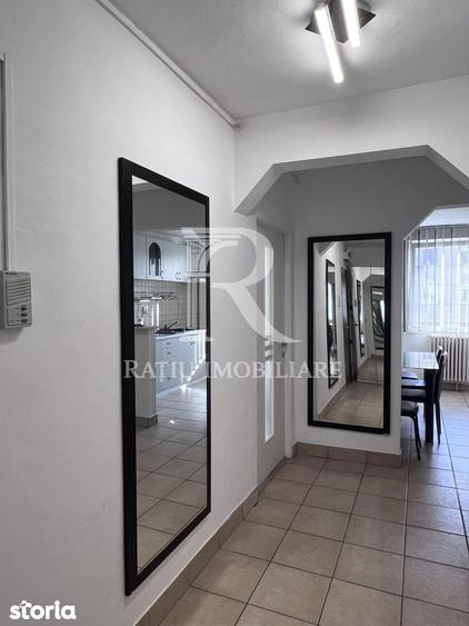 Apartament cu 2 camere decomandat în Rogerius