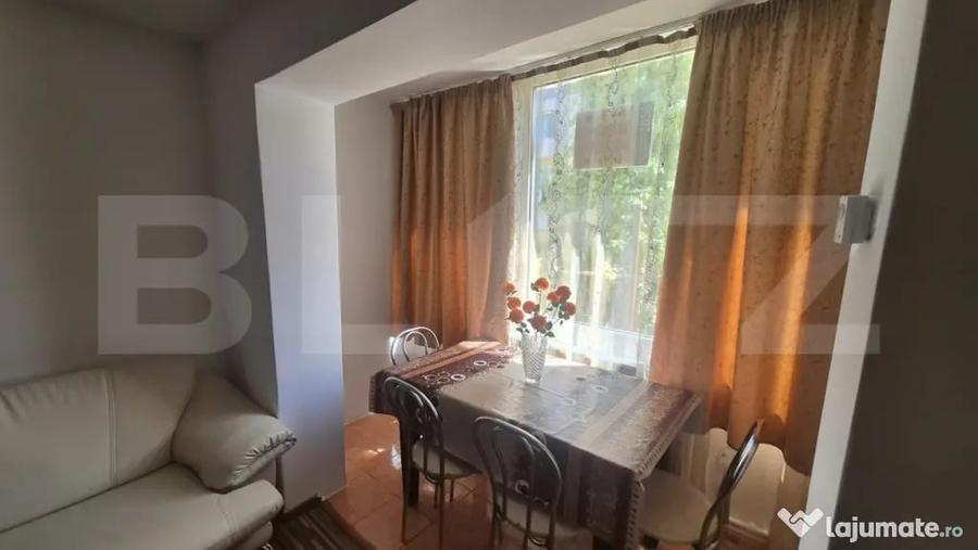 Apartament cu 2 camere semidecomandat în Botizului