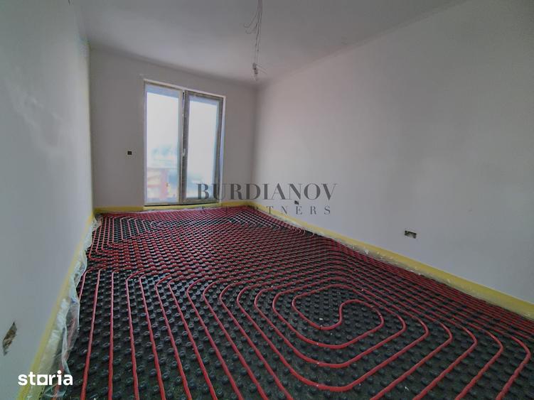 Casă cu 4 camere cu Teren 310 Mp în Central