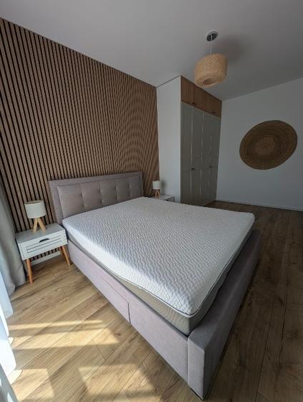 Apartament cu 2 camere semidecomandat, mobilat în Mărăști