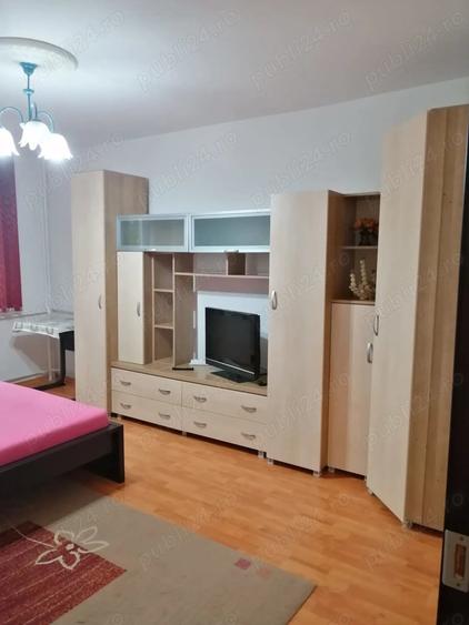 Garsonieră decomandată în Dacia