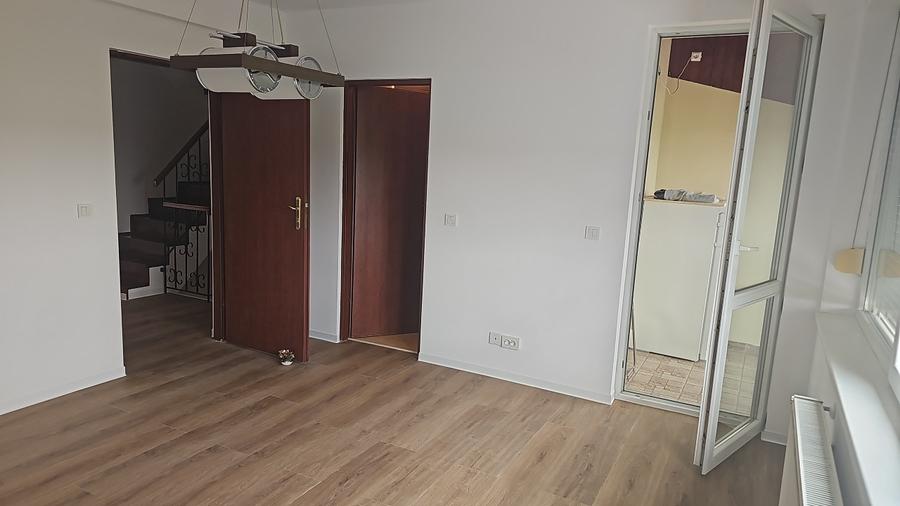 Domus Stil Pipera Voluntari Townhouse renovata 2026, cinci camere, 160mp utili - 12