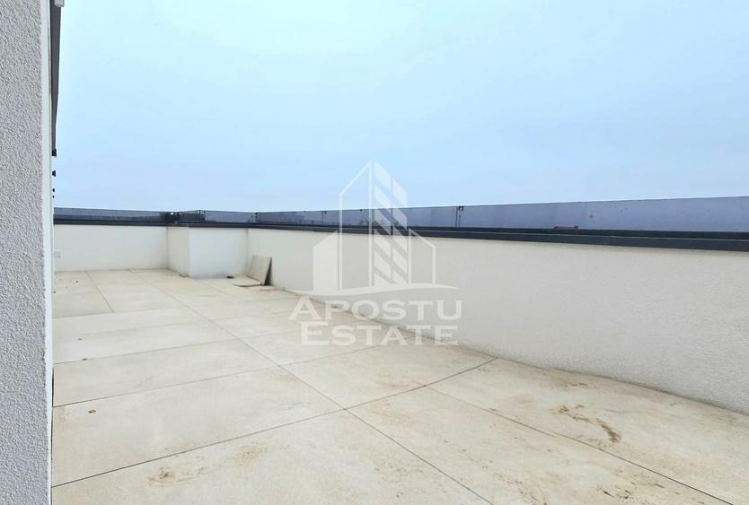 Apartament cu 2 camere semidecomandat, mobilat în Moșnița Nouă