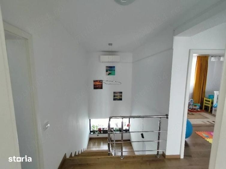 Casă cu 4 camere cu Teren 200 Mp în Ruginoasa