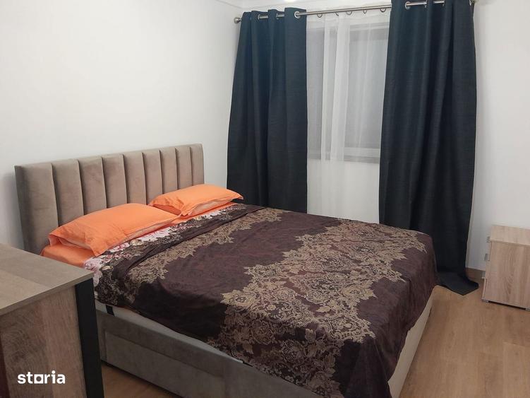 Apartament cu 3 camere decomandat, mobilat în Central