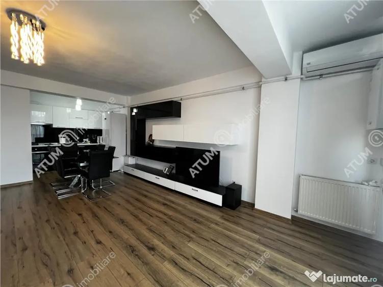 Apartament cu 3 camere decomandat în Sud