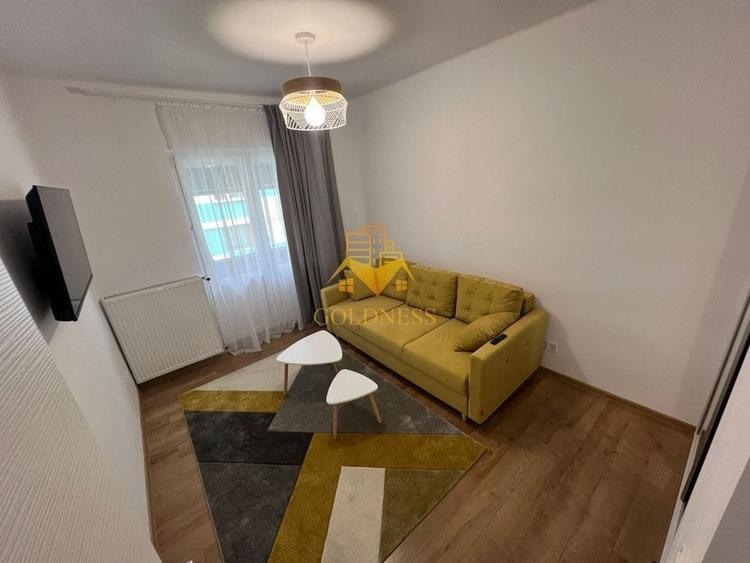 Apartament cu 2 camere decomandat, mobilat în Central