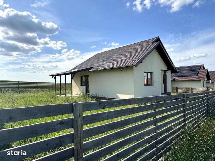 Casă cu 3 camere în Horpaz