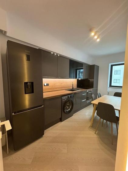 Apartament decomandat în Pipera