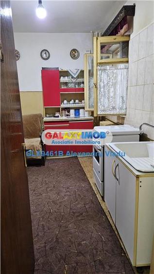 Apartament cu 2 camere semidecomandat în Basarabia
