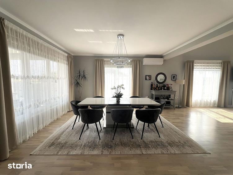 Casă cu 4 camere cu Teren 1500 Mp în Halmeu
