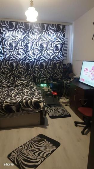 Apartament cu 3 camere decomandat în Chiajna
