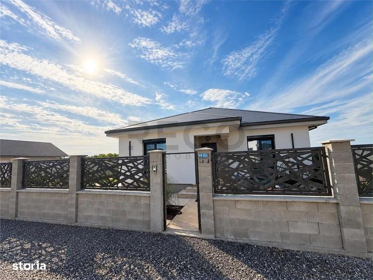 Casă cu 3 camere cu Teren 500 Mp în Sântandrei