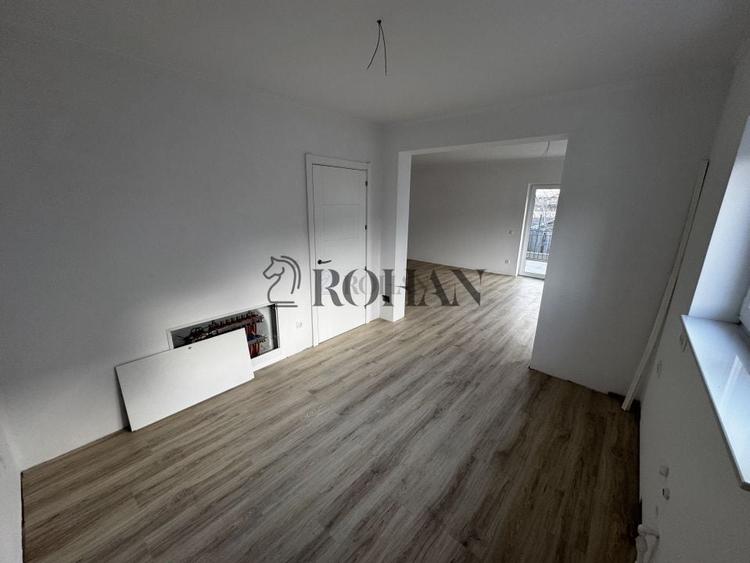Casă individuală cu 4 camere cu Teren 342 Mp în Micești