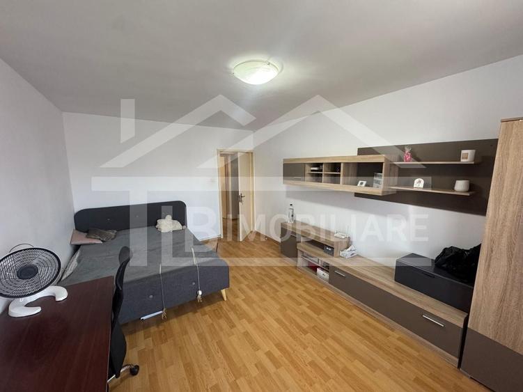 Apartament cu 2 camere decomandat în Cornișa