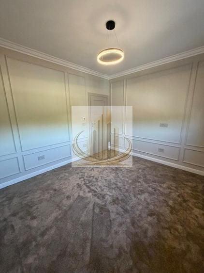 Duplex cu 5 camere cu Canalizare în Ghiroda