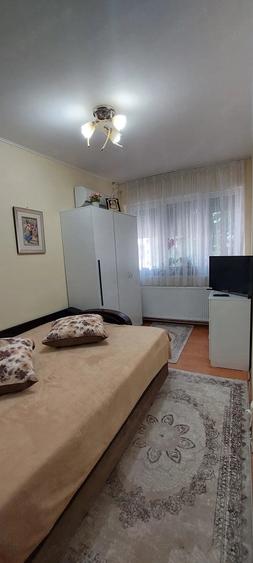 Anun? de vanzare Apartament 3 camere, 63 mp, Giurgiu - 2