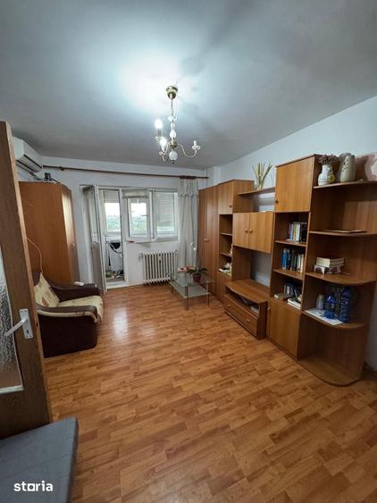 Apartament cu 2 camere în Berceni