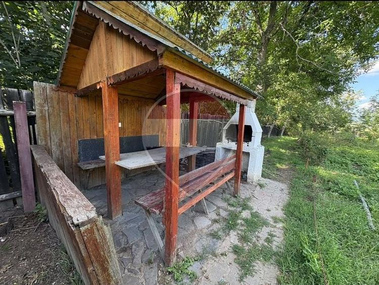 Casă individuală cu 3 camere cu Teren 1651 Mp în Feldioara