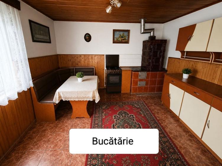 Casă cu 4 camere în Zănești