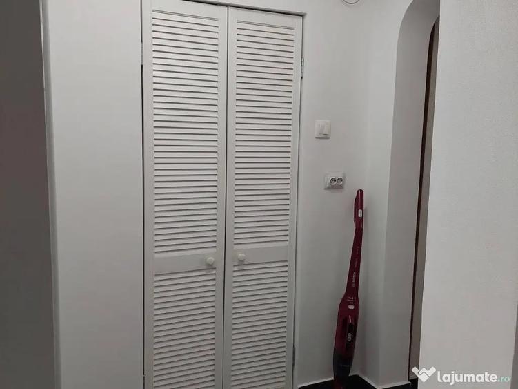 Apartament cu 3 camere decomandat în Theodor Pallady