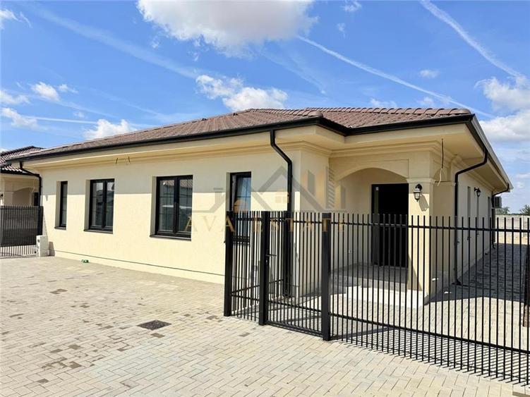 Duplex cu 3 camere cu Teren 366 Mp în Urseni